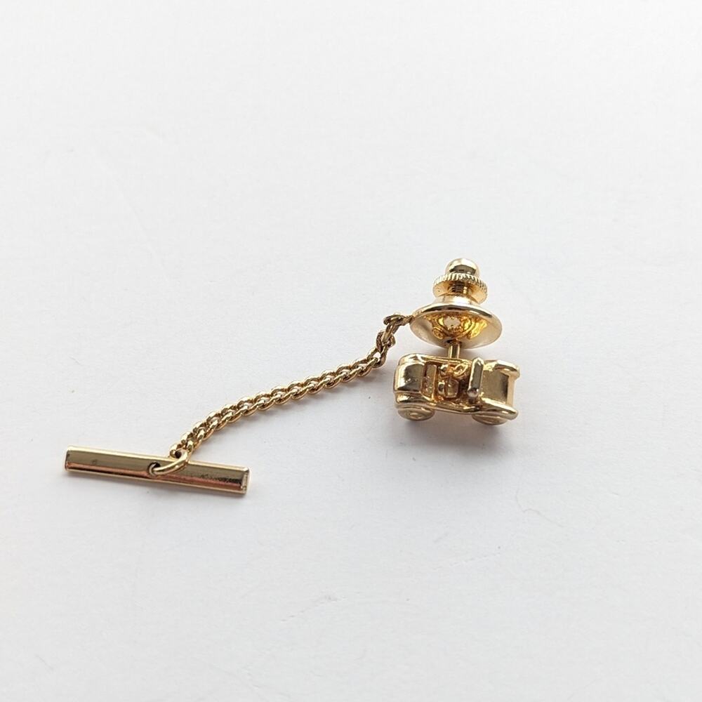 Vintage Sarah Coventry Gold Tone Convertible Car Tie Tack Lapel Pin